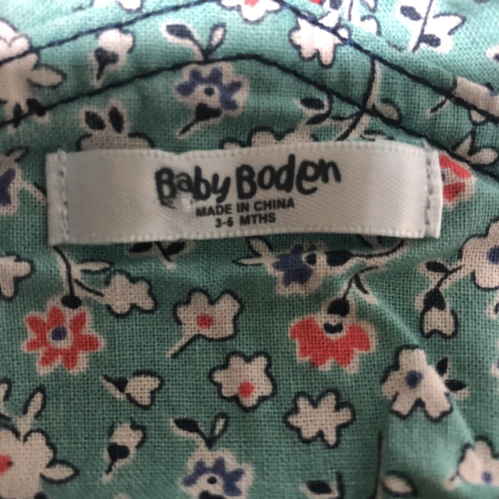 Mini Boden great preloved
